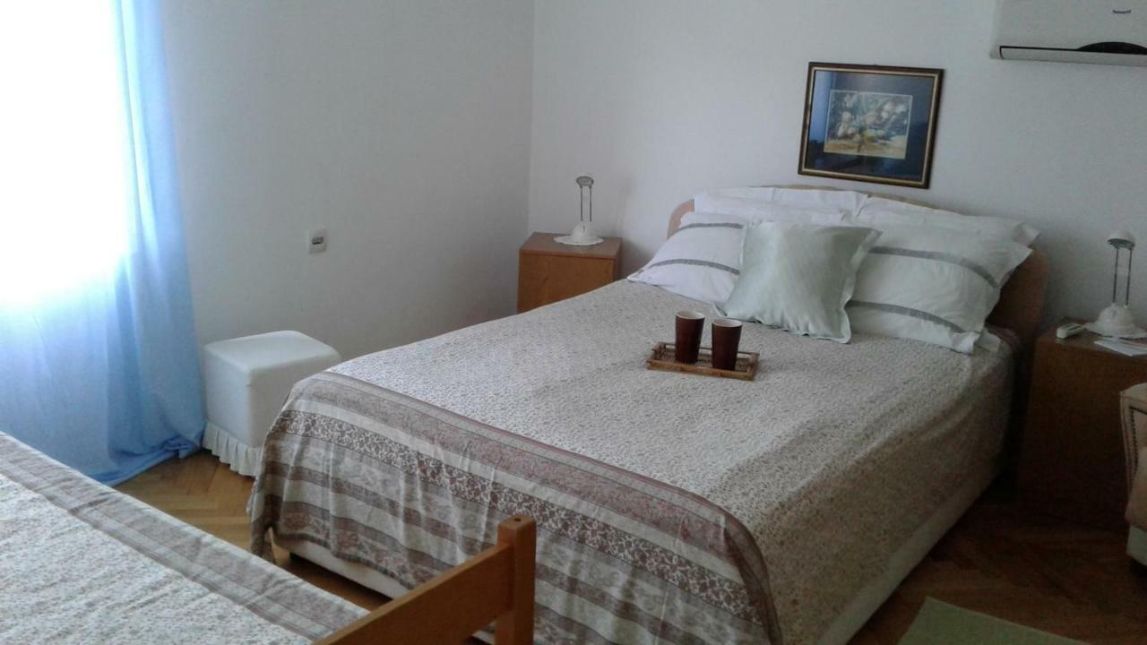 Guest House Villa Kosa Bijela Eksteriør billede